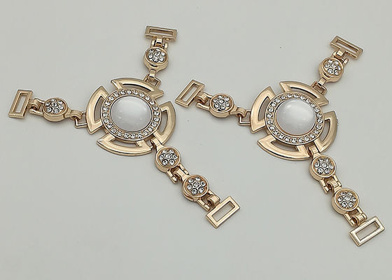 Porcellana Catene in lega di zinco dei gioielli dello stivale, tipo cinghie di T dello stivale della catena con il cristallo di rocca fornitore