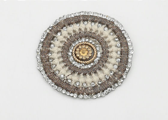 Porcellana Toppe del ricamo del fiore del cerchio, toppe floreali alla moda del ricamo fornitore
